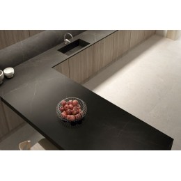 150*320/1.2 Storm Negro Natural Минеральная поверхность